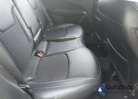 2020 Jeep Compass Latitude 4X4 из США, поврежденный, VIN 3C4NJDBB7LT240789